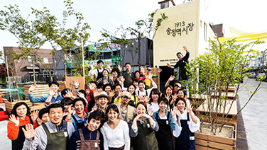 Hyundai Card’s “Gwangju Songjeong Station Market Project”